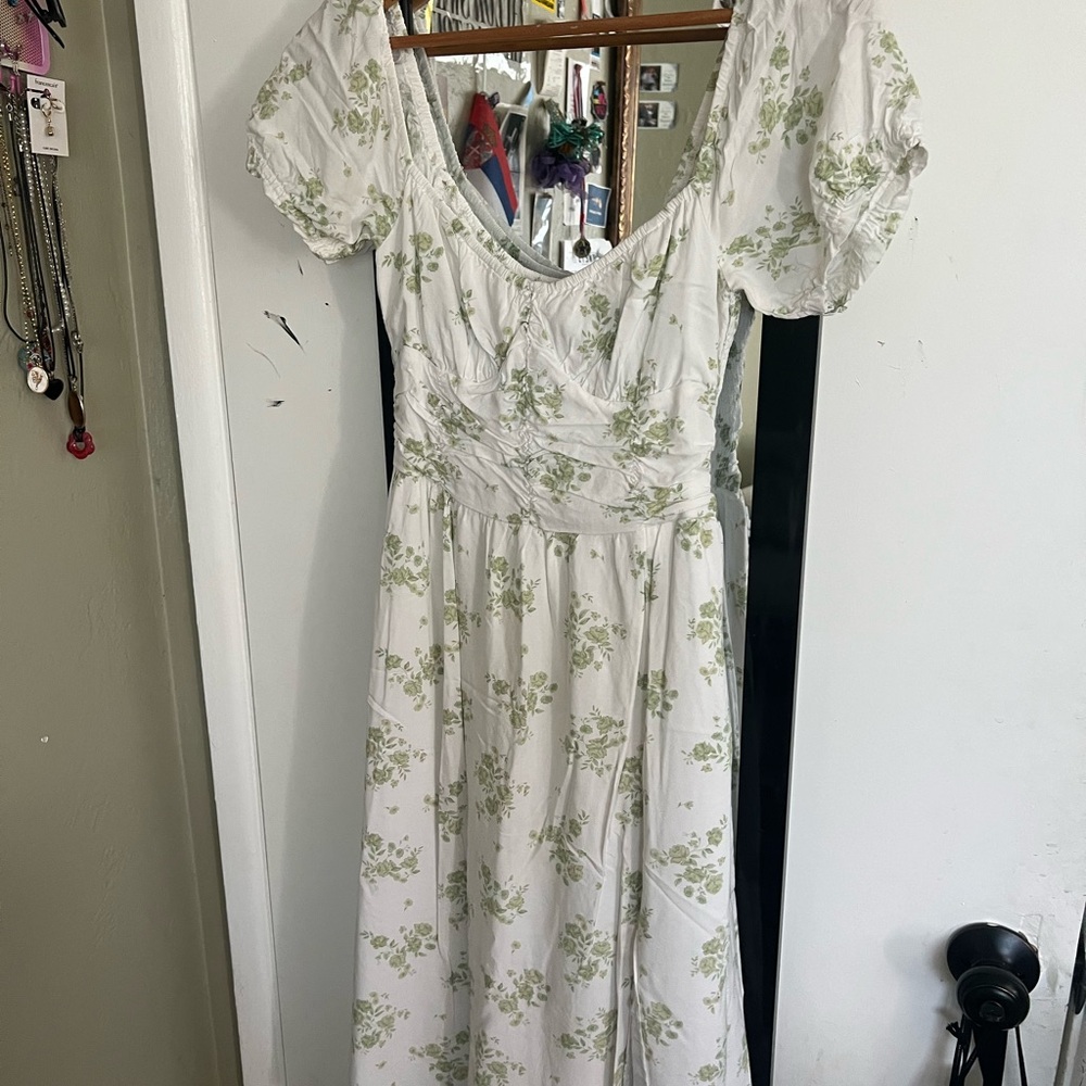 Hollister White and Green Floral Maxi Dress
